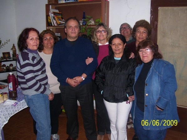 Andrés Carrasco y las Madres de Ituzaingó, Córdoba. Las denuncias de vecinos de todas las provincias invadidas por transgénicos y fumigaciones, de médicos rurales y de científicos, ratificadas por la OMS.
